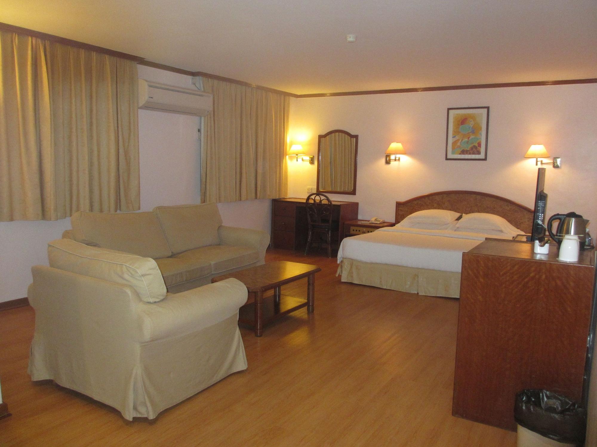 Sanbay Hotel Сандакан Экстерьер фото