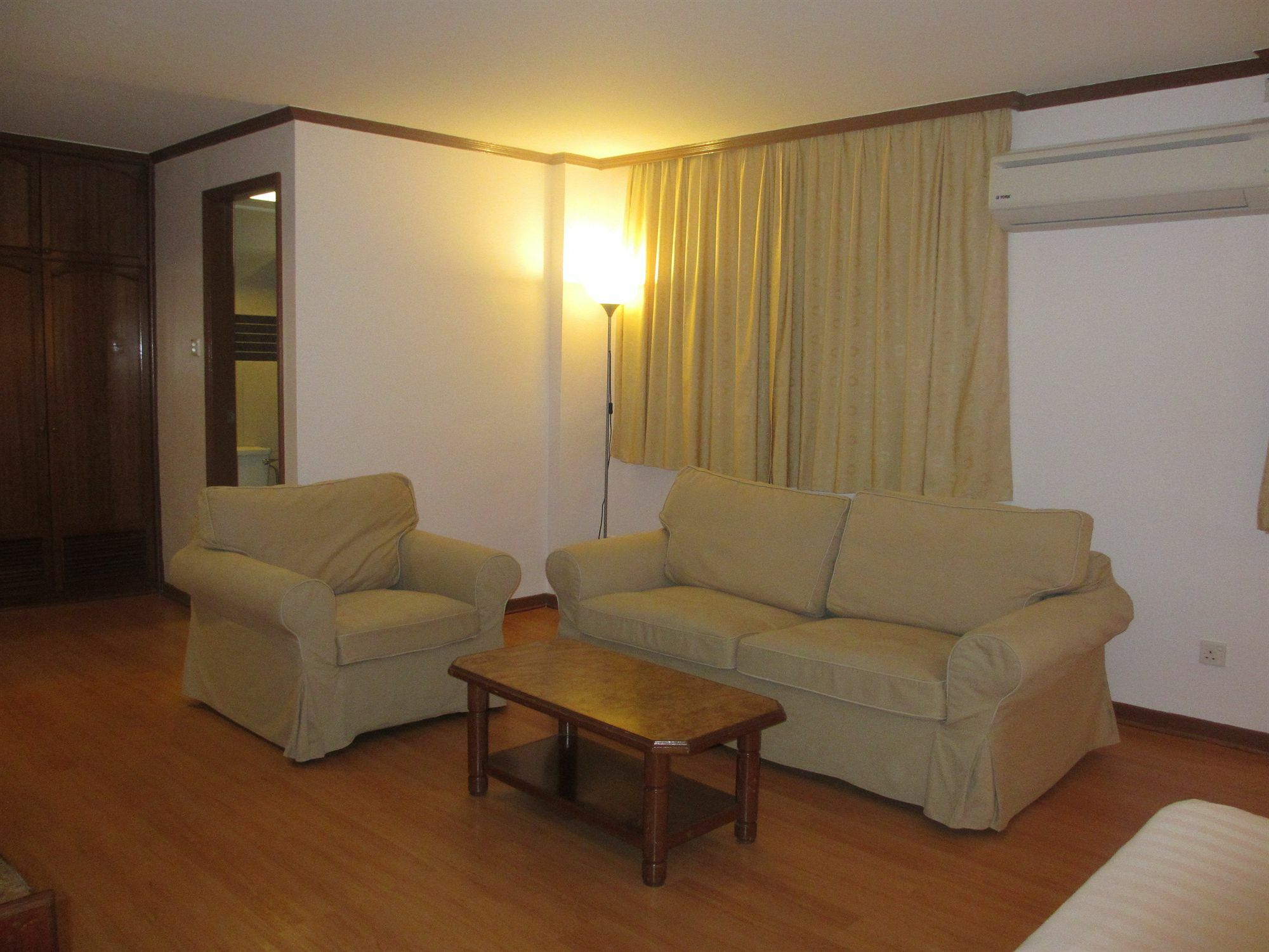 Sanbay Hotel Сандакан Экстерьер фото