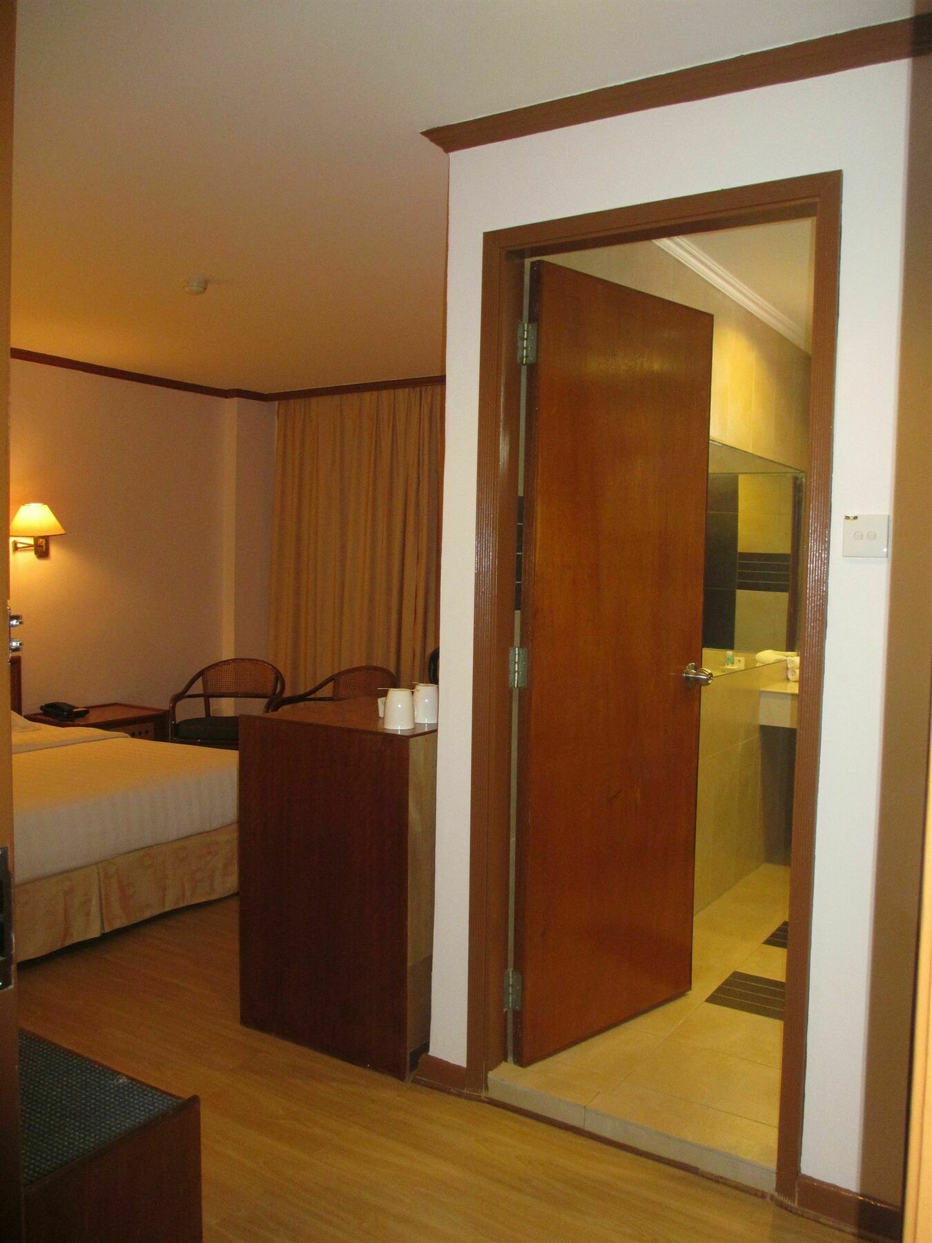 Sanbay Hotel Сандакан Экстерьер фото